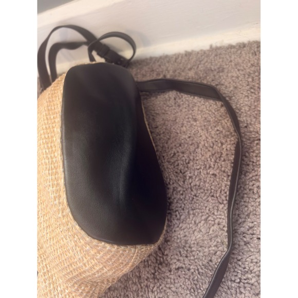 Simply Vera Wang Straw &Faux Leather Top Handle Crossbody Bag Black Woven Summer - Picture 4 of 7